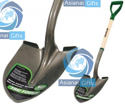 Garden Tools: Round Point Shovel with Wood Handle